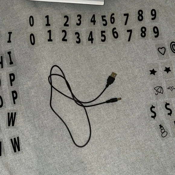 Light Box USB Charger Included - Picture 10 of 14